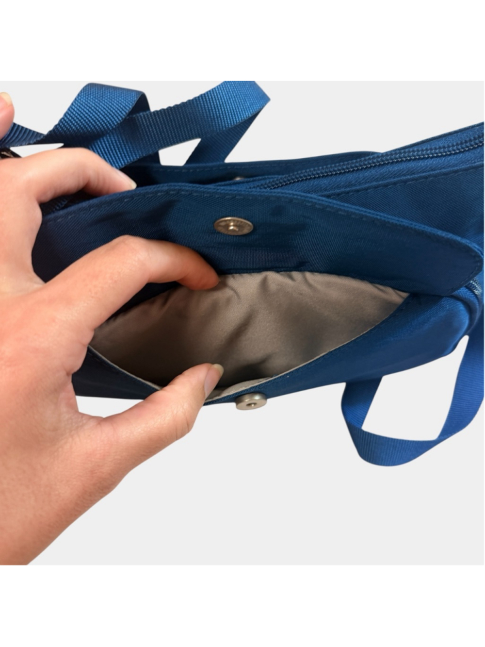 Baggallini Blue Crossbody Travel Bag Lightweight Organizer Purse Nylon - Picture 8 of 13